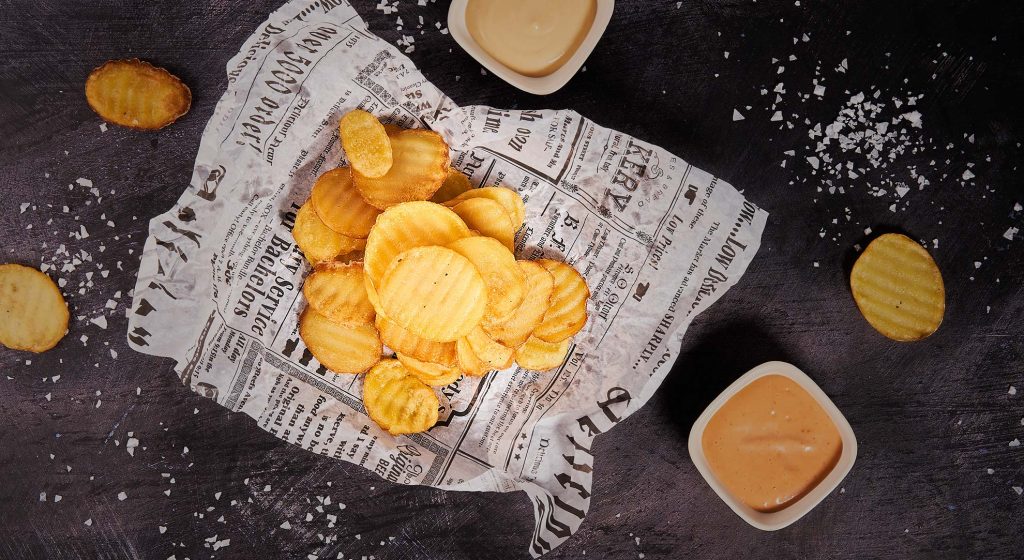 Poimutetut viipaleperunat - annoskuva